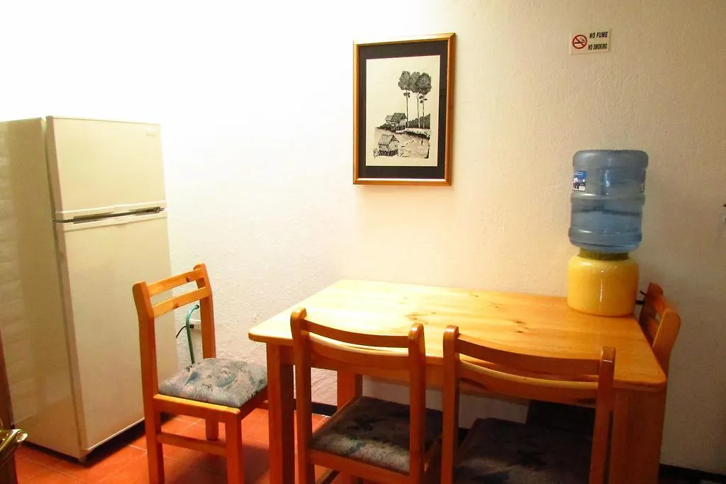 Apartamentos Los Quipus Quito 3*,  Ecuador