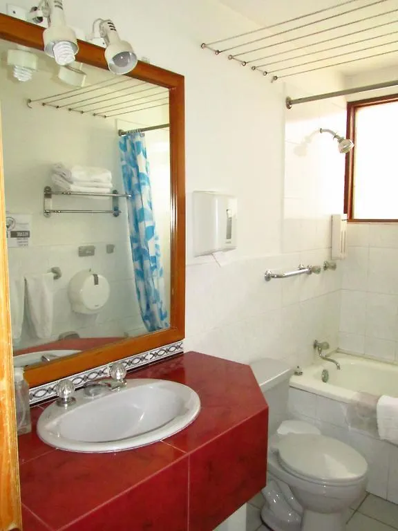Apartamentos Los Quipus Quito Aparthotel