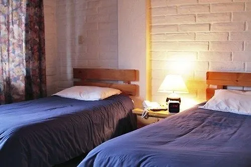 Apartamentos Los Quipus Quito 3*,