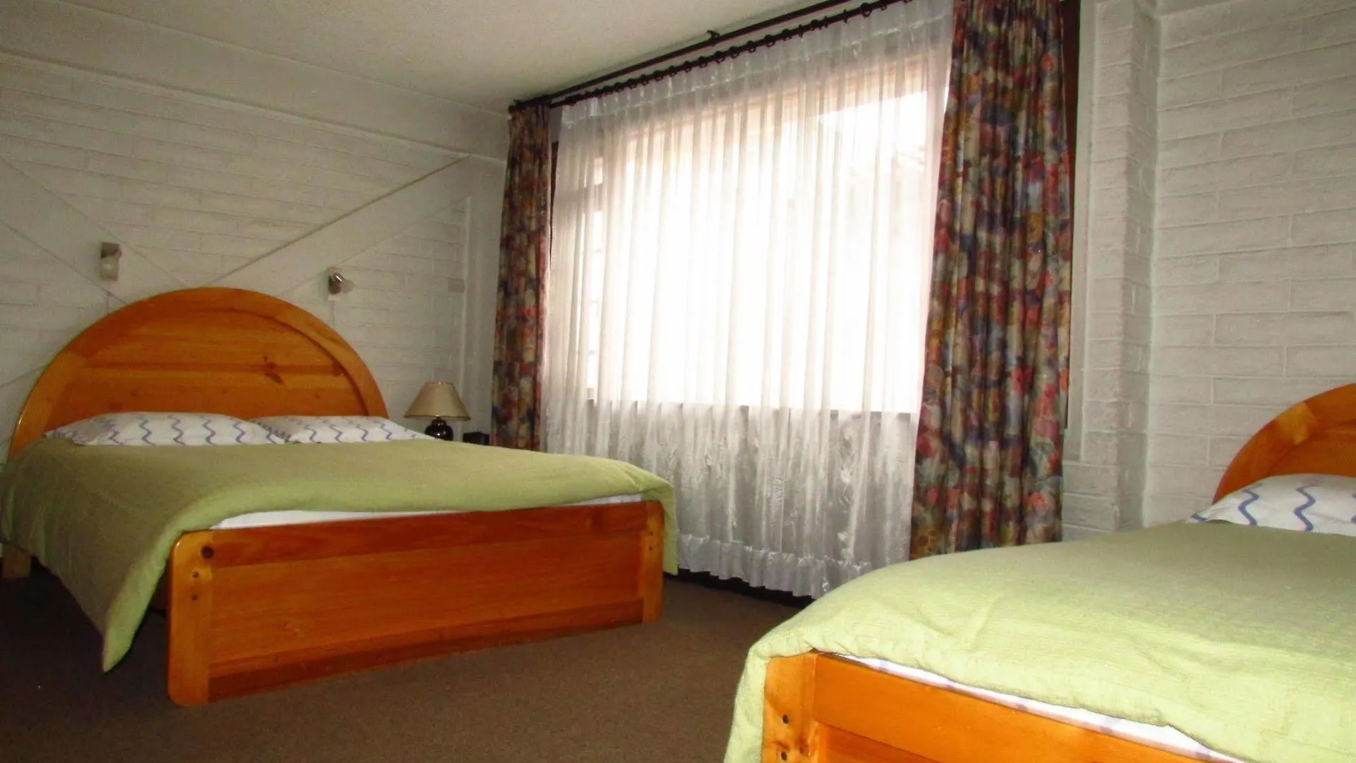 Apartamentos Los Quipus Quito Aparthotel